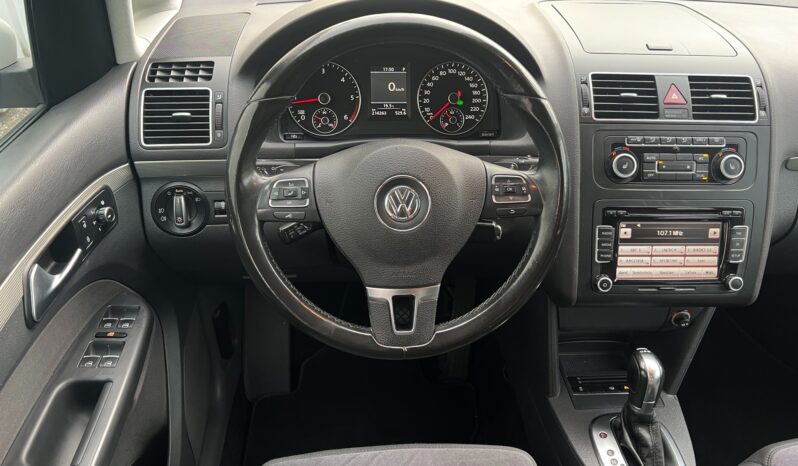 VW Touran 2.0 TDI Highline DSG voll